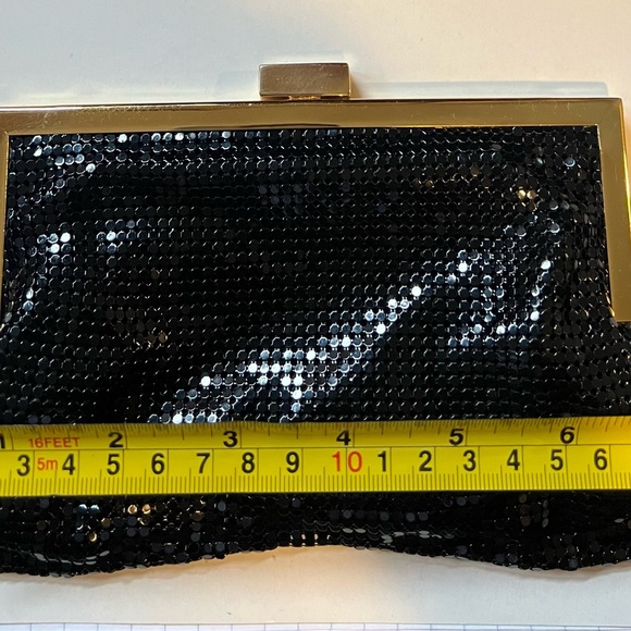 Vintage Shiny Black Metal Mesh KISS Lock Clutch Evening Purse/Bag/Clutch  60-70s - Picture 5 of 6